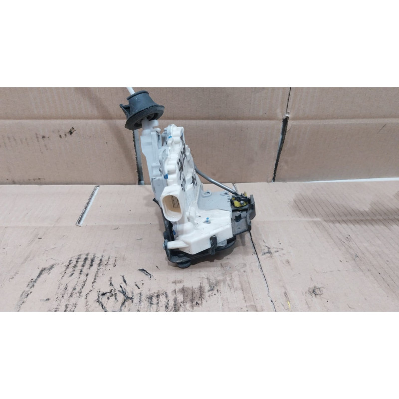 CERRADURA PUERTA TRASERA IZQUIERDA AUDI A3 (8P1) BKD4F0839015