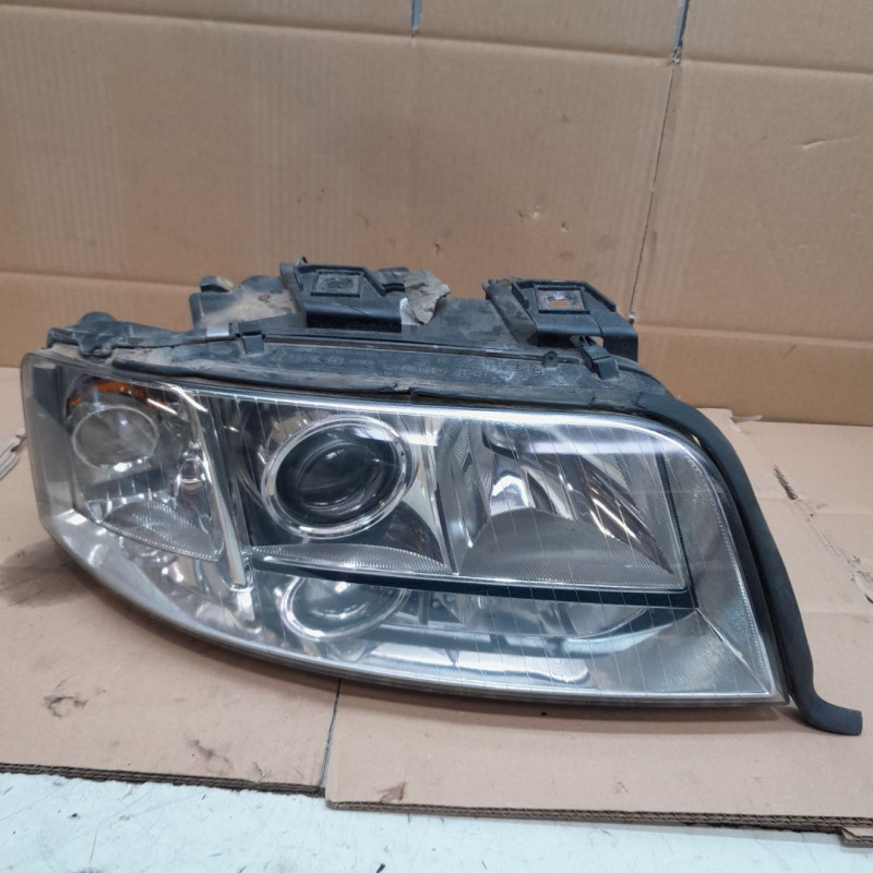FARO DERECHO AUDI A6 AVANT (4B5) ASN15592400RE