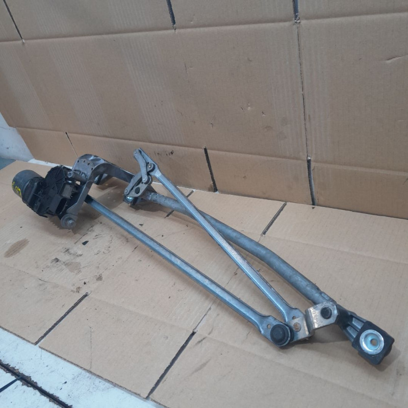 MOTOR LIMPIA DELANTERO OPEL ZAFIRA A Y20DTH0390241724