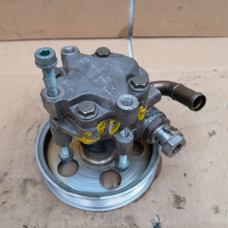 BOMBA DIRECCION AUDI A4 BERLINA (8E) SIN DOCUMENTACION8E0145153