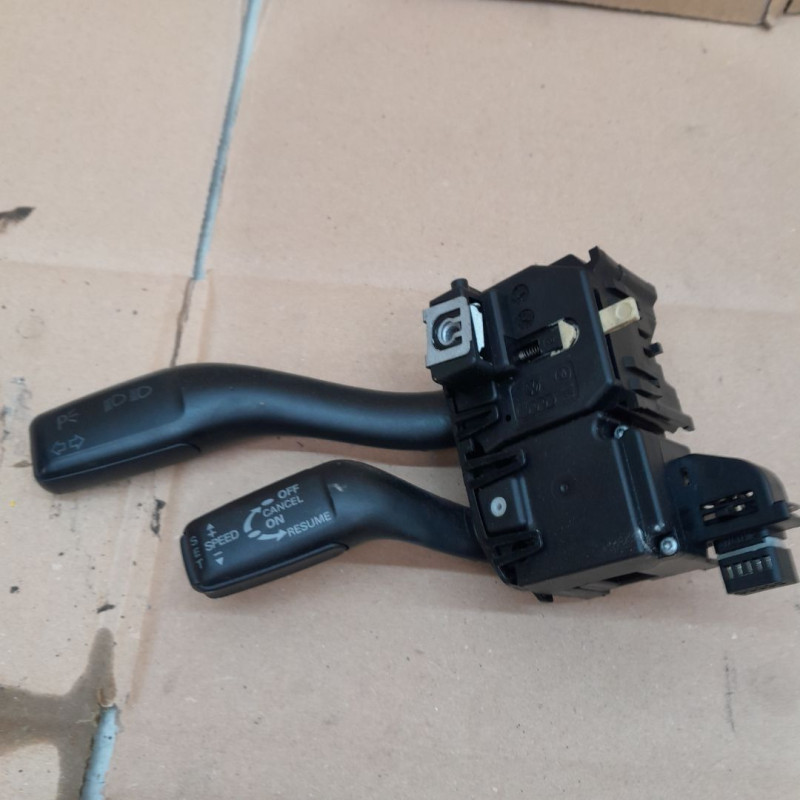 MANDO INTERMITENTES AUDI A3 (8P1) BKD8P0953513B