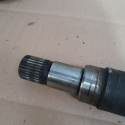 TRANSMISION DELANTERA DERECHA FORD FOCUS BERLINA (CAP) G8DA3M513B436DAH