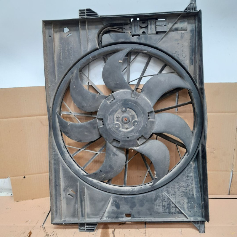 ELECTROVENTILADOR MERCEDES-BENZ CLASE E (BM 211) BERLINA 6479613137229001