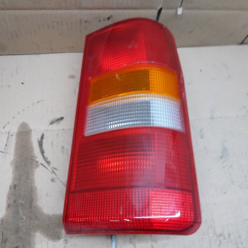 PILOTO TRASERO DERECHO CITROEN JUMPY RHX086611920RF