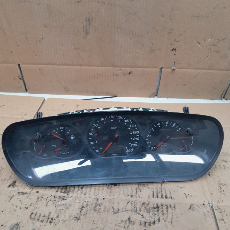 CUADRO INSTRUMENTOS CITROEN C5 BERLINA RHZDW10ATEDTIPO RHZ554000130100
