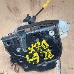 CERRADURA PUERTA TRASERA DERECHA AUDI A6 BERLINA (4F2) BREJA64F0839016