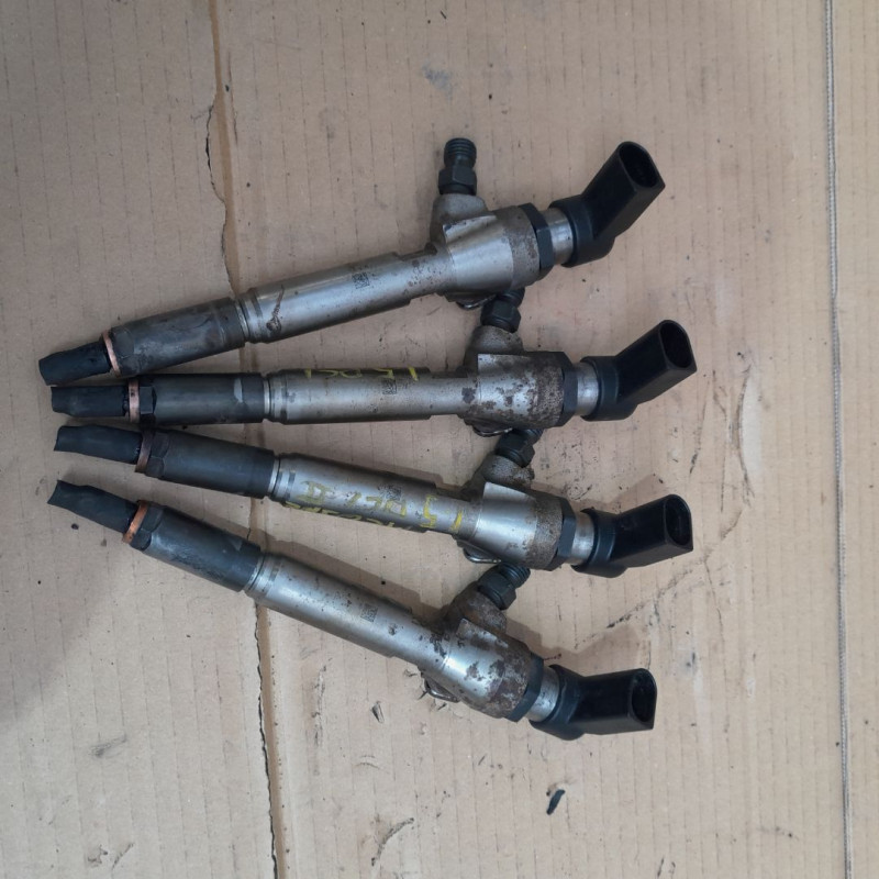 INYECTOR RENAULT MEGANE II BERLINA 5P K9K732K9K F78200380253