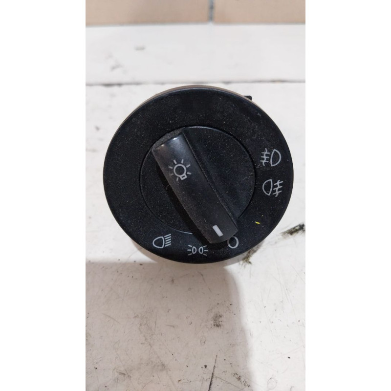 MANDO LUCES VOLKSWAGEN POLO IV (9N1) AZQ6Q0941531C