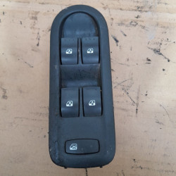 MANDO ELEVALUNAS DELANTERO IZQUIERDO RENAULT SCENIC II (JM) K4M761K4M D8025330