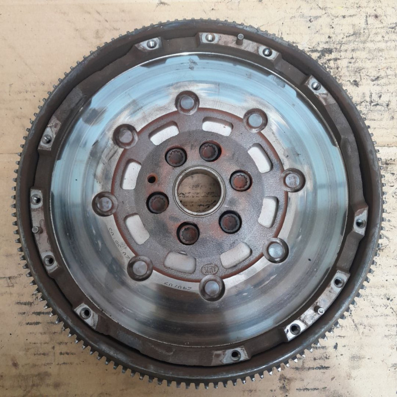 KIT EMBRAGUE VOLKSWAGEN BORA BERLINA (1J2)(1998) ALH323037411