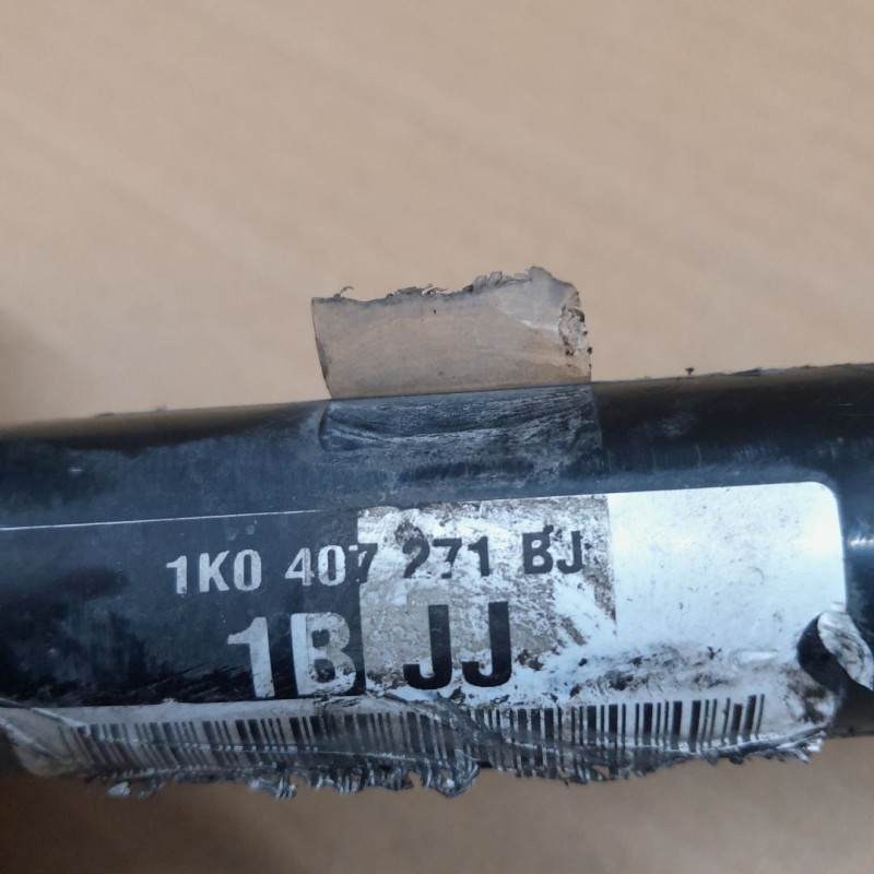 TRANSMISION DELANTERA IZQUIERDA VOLKSWAGEN PASSAT BERLINA (3C2) BKP1K0407271BJ