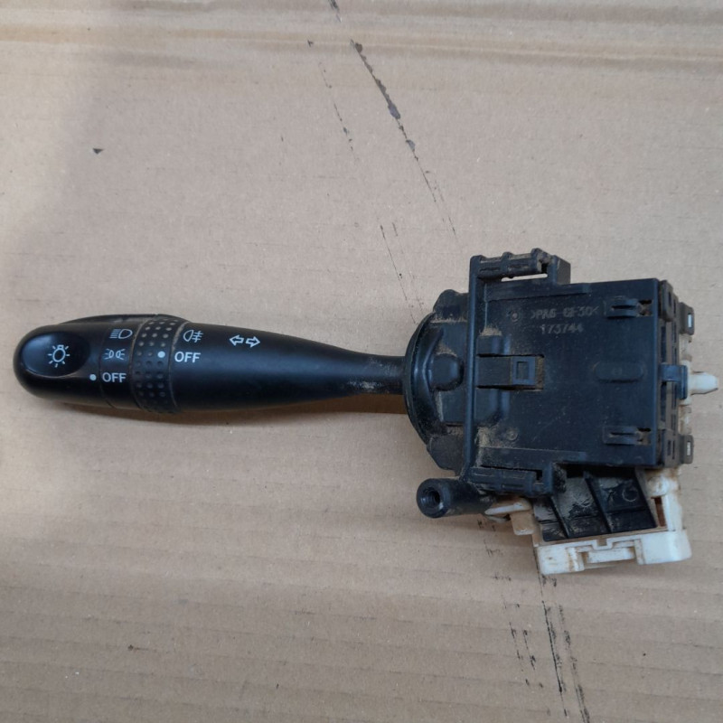 MANDO LUCES SUZUKI GRAND VITARA (JB/JT) M16A173744