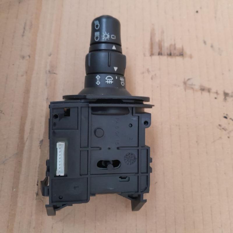 MANDO LUCES RENAULT SCENIC II (JM) K9K732MOTOR  K9K P78200127727