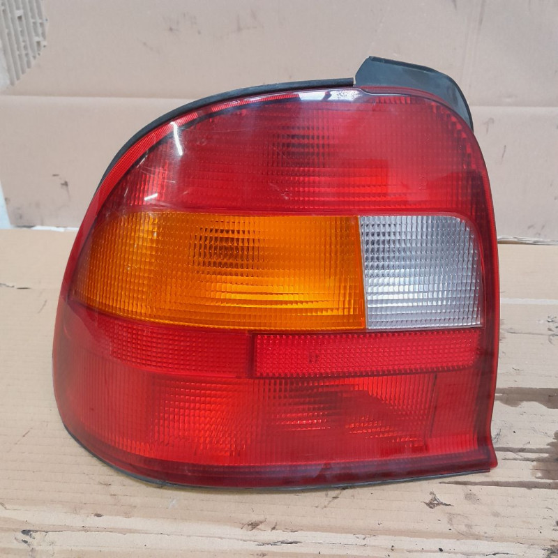 PILOTO TRASERO IZQUIERDO MG ROVER ROVER 600 (RH) F18A3