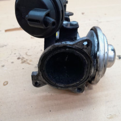 VALVULA EGR VOLKSWAGEN PASSAT BERLINA (3B2) ATJ038131501G