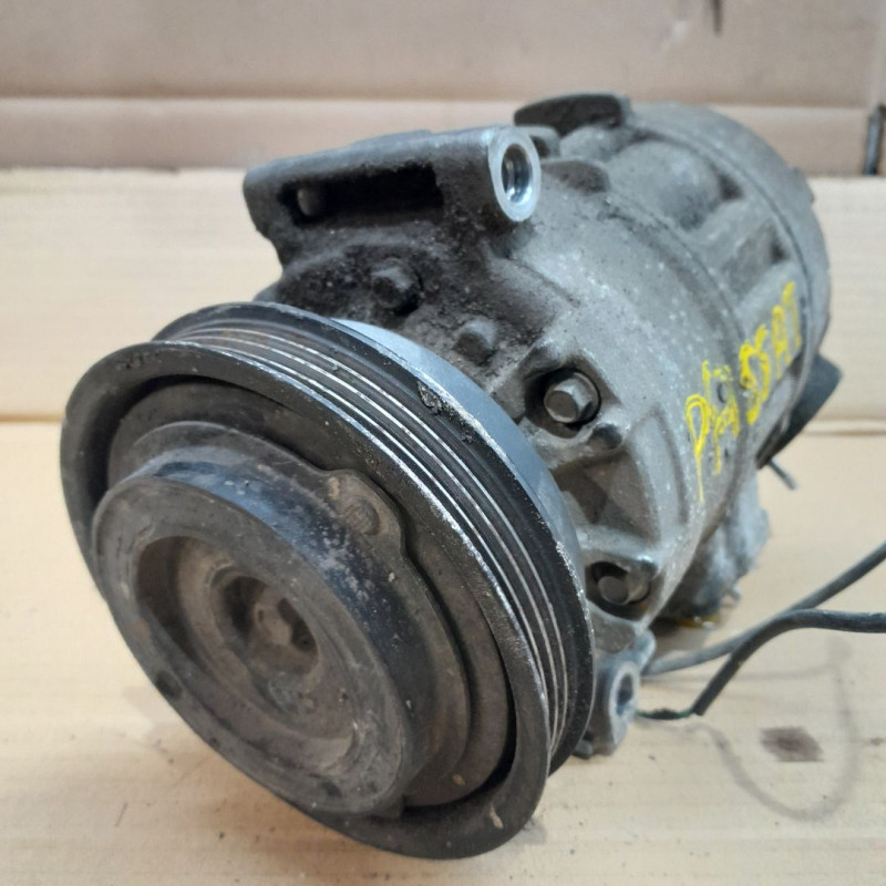 COMPRESOR AIRE ACONDICIONADO VOLKSWAGEN PASSAT BERLINA (3B3) AVF8D0260808