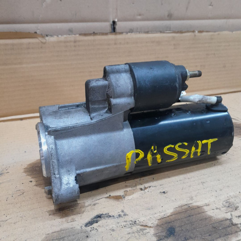MOTOR ARRANQUE VOLKSWAGEN PASSAT BERLINA (3B3) AVF0001124020