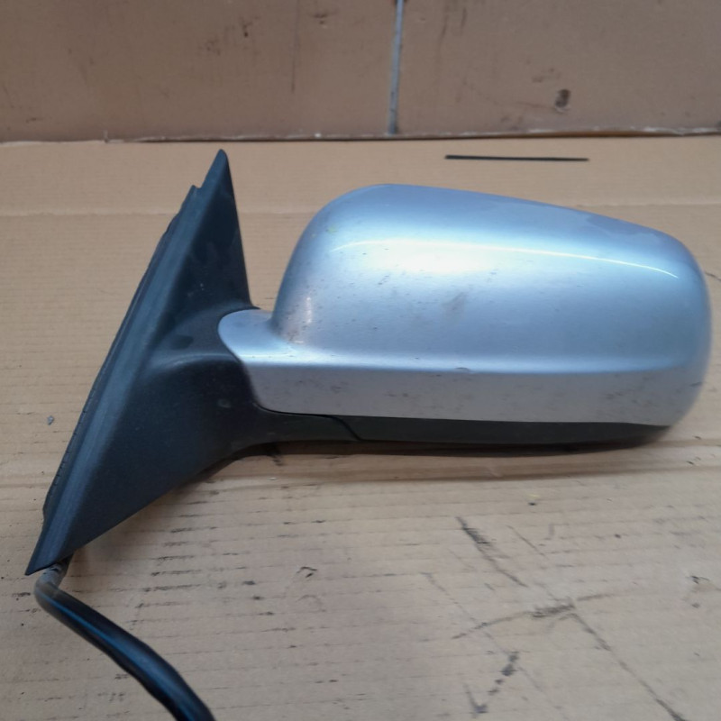 RETROVISOR IZQUIERDO VOLKSWAGEN PASSAT BERLINA (3B3) AWX