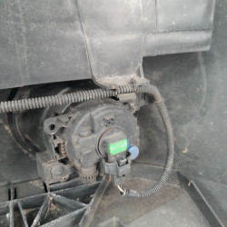 PARAGOLPES DELANTERO RENAULT KANGOO II (F/KW0) K9K C8