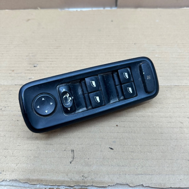 MANDO ELEVALUNAS DELANTERO IZQUIERDO CITROEN C8 4HWDW12TED44HW14957520XT