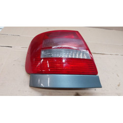 PILOTO TRASERO IZQUIERDO AUDI A4 AVANT (B5) AJM