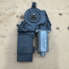MOTOR ELEVALUNAS DELANTERO IZQUIERDO VOLKSWAGEN PASSAT BERLINA (3B3) AVF0130821695