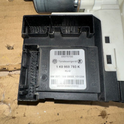 MOTOR ELEVALUNAS DELANTERO IZQUIERDO VOLKSWAGEN GOLF V (1K1)(10.2003) BKD1K0959793K