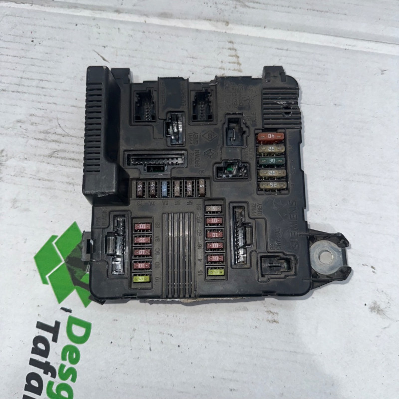 CAJA RELES / FUSIBLES RENAULT MEGANE II BERLINA 3P F9Q800F9Q B88200306033A