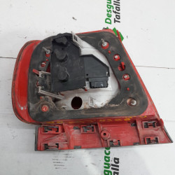 PILOTO TRASERO DERECHO AUDI A4 AVANT (B5) AJM