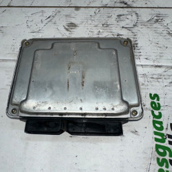 CENTRALITA MOTOR UCE VOLKSWAGEN GOLF IV BERLINA (1J1)(10.1997) AHF0281010126