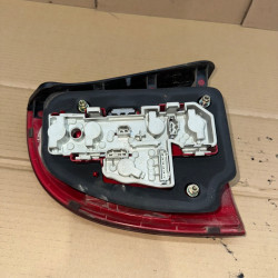 PILOTO TRASERO DERECHO VOLKSWAGEN PASSAT BERLINA (3B3) AVF3B5945096AE