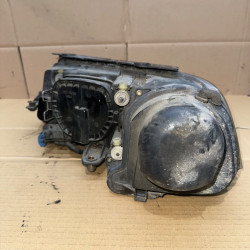 FARO DERECHO VOLKSWAGEN PASSAT BERLINA (3B3) AVF3B7941016M