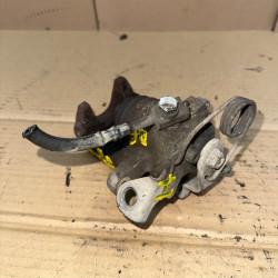 PINZA DE FRENO TRASERA IZQUIERDA VOLKSWAGEN PASSAT BERLINA (3B3) AVF