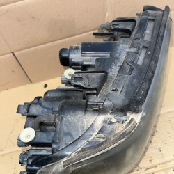 FARO DERECHO BMW SERIE 7 (E65/E66) N62B36A15620900LI