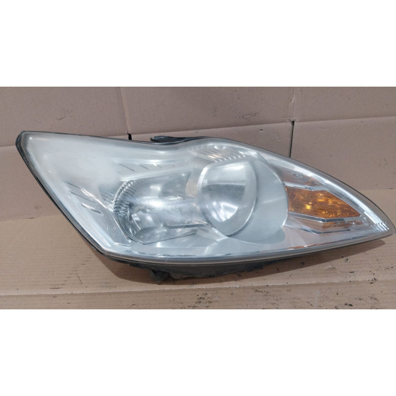 FARO DERECHO FORD FOCUS SPORTBREAK (CB4) G8DD8M51-13W029-AF