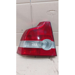 PILOTO TRASERO IZQUIERDO VOLVO S40 BERLINA D4204T/D