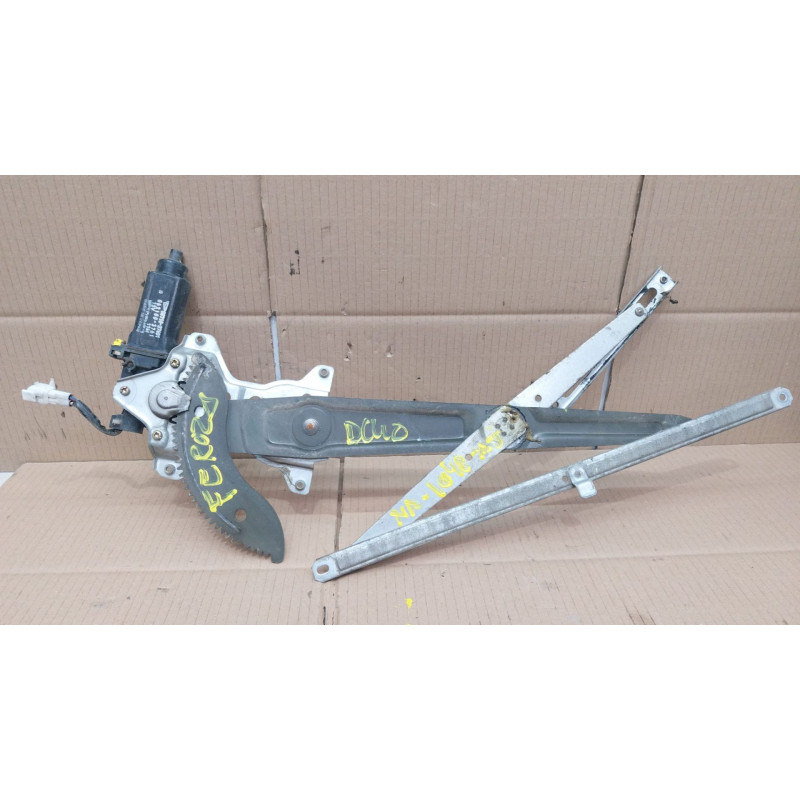 ELEVALUNAS DELANTERO DERECHO DAIHATSU  HB (GASOLINA)026100-3761