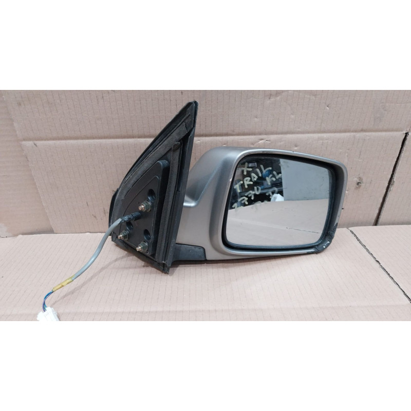 RETROVISOR DERECHO NISSAN X-TRAIL (T30) YD22DDTIYD22