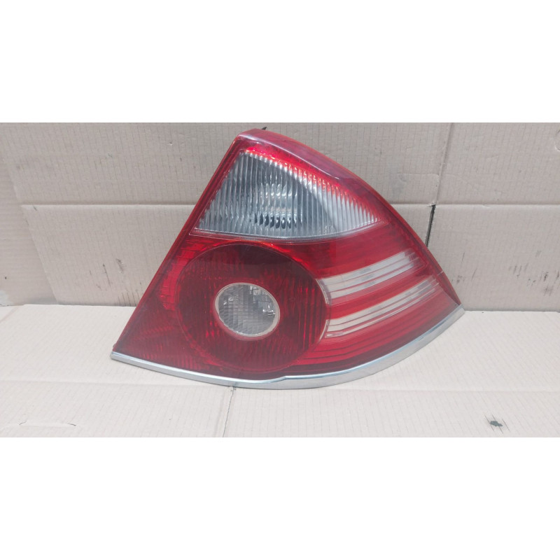 PILOTO TRASERO DERECHO FORD MONDEO BERLINA (GE) QJBB