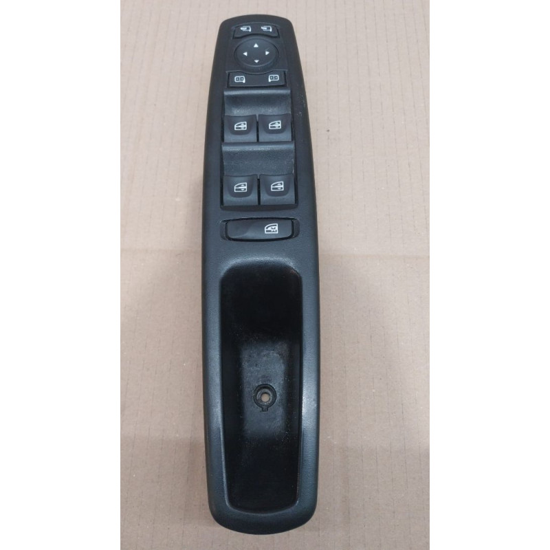 MANDO ELEVALUNAS DELANTERO IZQUIERDO RENAULT SCENIC III (JZ) K9K734K9K G8