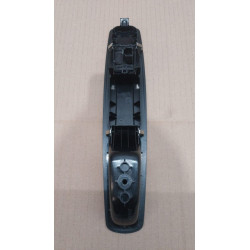 MANDO ELEVALUNAS DELANTERO DERECHO RENAULT SCENIC III (JZ) K9K734K9K G8