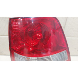 PILOTO TRASERO IZQUIERDO KIA SORENTO (BL) D4CB