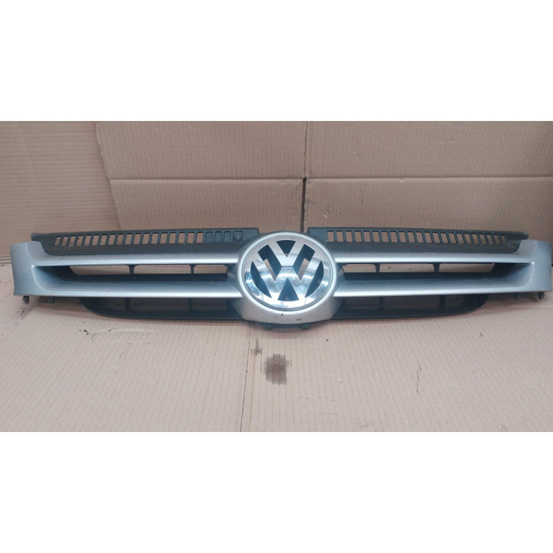 REJILLA PARAGOLPES CENTRAL VOLKSWAGEN GOLF PLUS V (5M1) CAX5MO 853 655 A