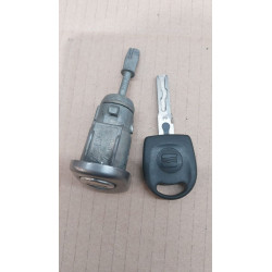 BOMBIN PUERTA DELANTERA IZQUIERDA SEAT LEON (5F1)