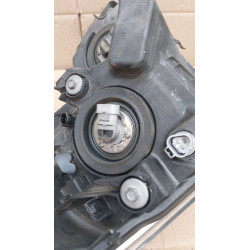FARO IZQUIERDO TOYOTA COROLLA VERSO (R1) 2ADFTVP7105L  LHD