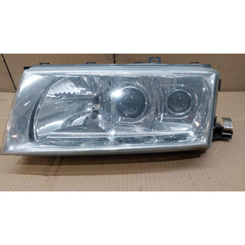 FARO IZQUIERDO SKODA OCTAVIA BERLINA (1U2) ASV1 307  329 069