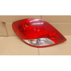 PILOTO TRASERO IZQUIERDO PEUGEOT 207 G-BFP Ó 8F01968656608000
