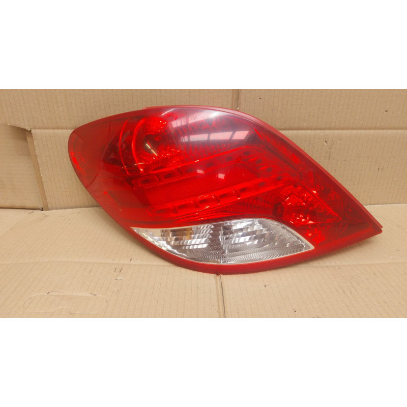 PILOTO TRASERO IZQUIERDO PEUGEOT 207 G-BFP Ó 8F01968656608000