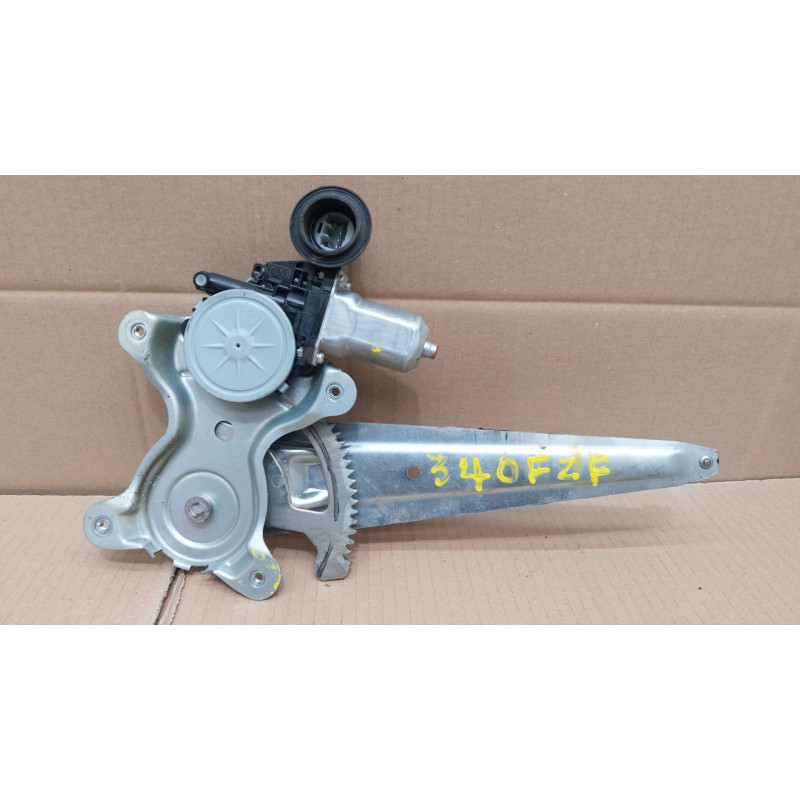 ELEVALUNAS TRASERO IZQUIERDO TOYOTA RAV4 (A3) 2ADFTV2AD262100-233