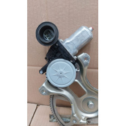 ELEVALUNAS DELANTERO DERECHO TOYOTA RAV4 (A3) 2ADFTV2AD262100-2330